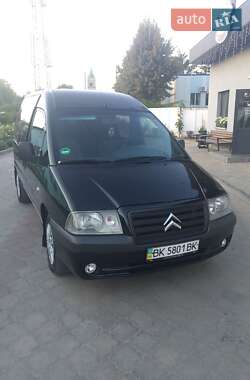 Минивэн Citroen Jumpy 2003 в 