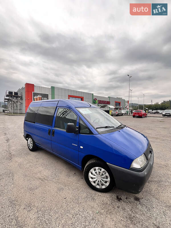 Минивэн Citroen Jumpy 2003 в Сваляве