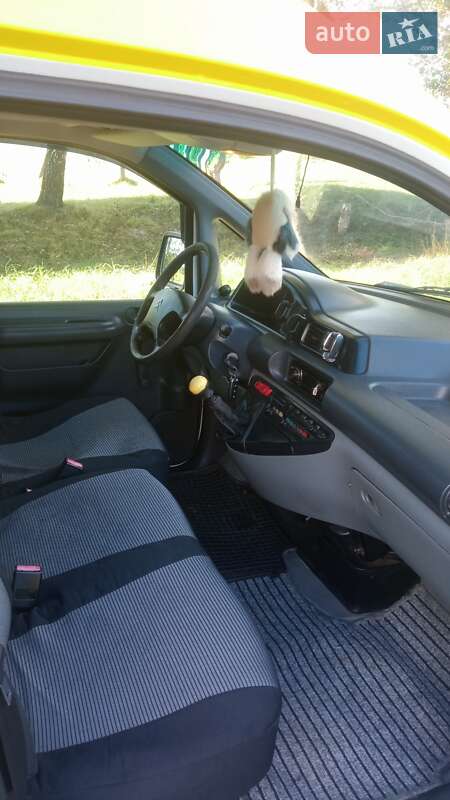 Минивэн Citroen Jumpy 2004 в Здолбунове