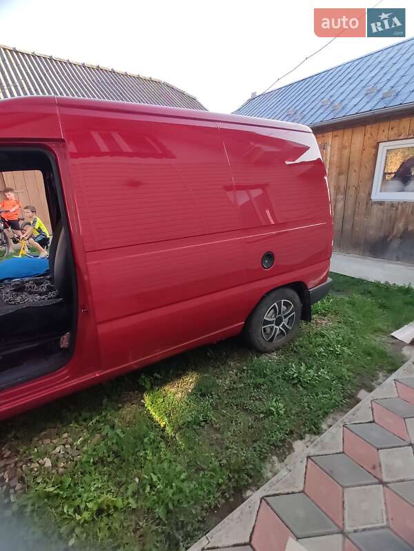 Грузовой фургон Citroen Jumpy 2000 в Рожнове