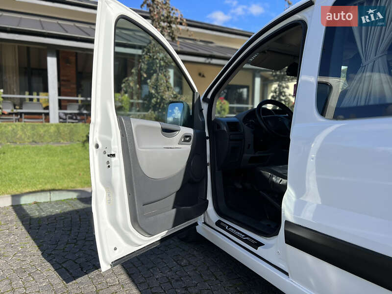 Мінівен Citroen Jumpy 2007 в Жовкві