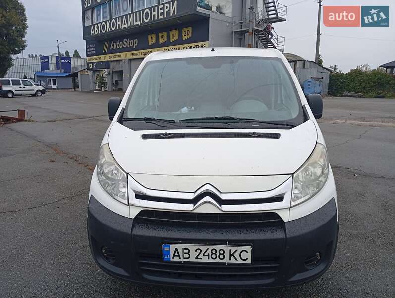 Минивэн Citroen Jumpy 2012 в 