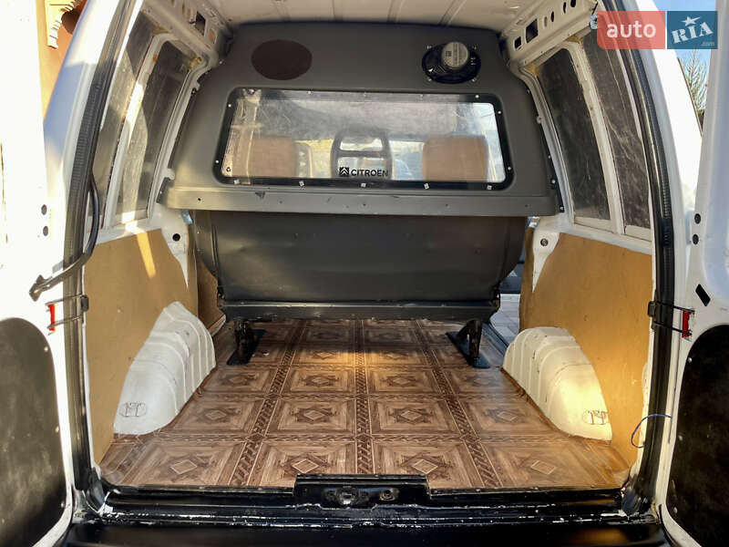Вантажний фургон Citroen Jumpy 2001 в Рівному