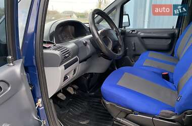 Минивэн Citroen Jumpy 2002 в  фото 6 Минивэн Citroen Jumpy 2002 в