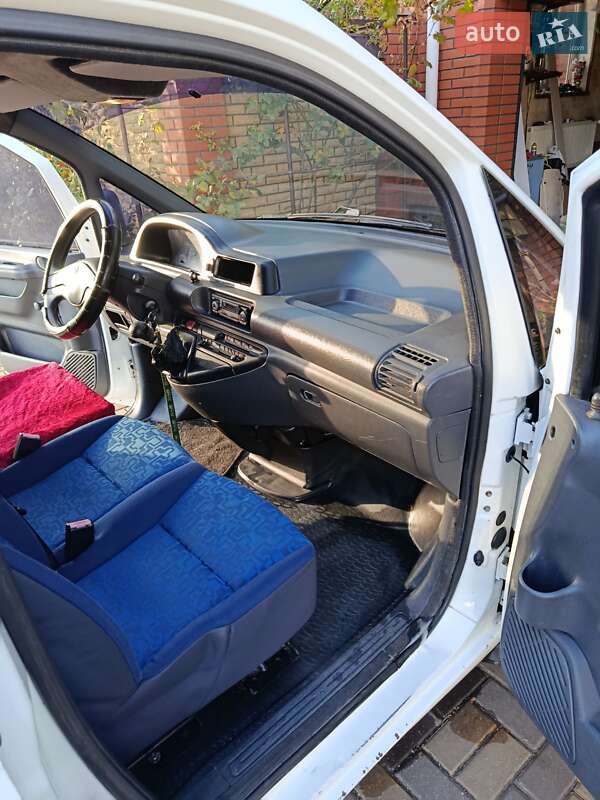 Грузовой фургон Citroen Jumpy 1999 в Николаеве фото 3 Грузовой фургон Citroen Jumpy 1999 в Николаеве