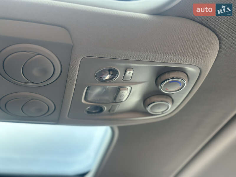 Мінівен Citroen Jumpy 2017 в Дубні фото 104 Мінівен Citroen Jumpy 2017 в Дубні