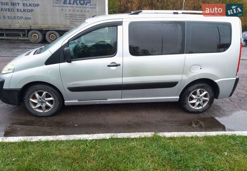 Минивэн Citroen Jumpy 2008 в Ровно фото 7 Минивэн Citroen Jumpy 2008 в Ровно