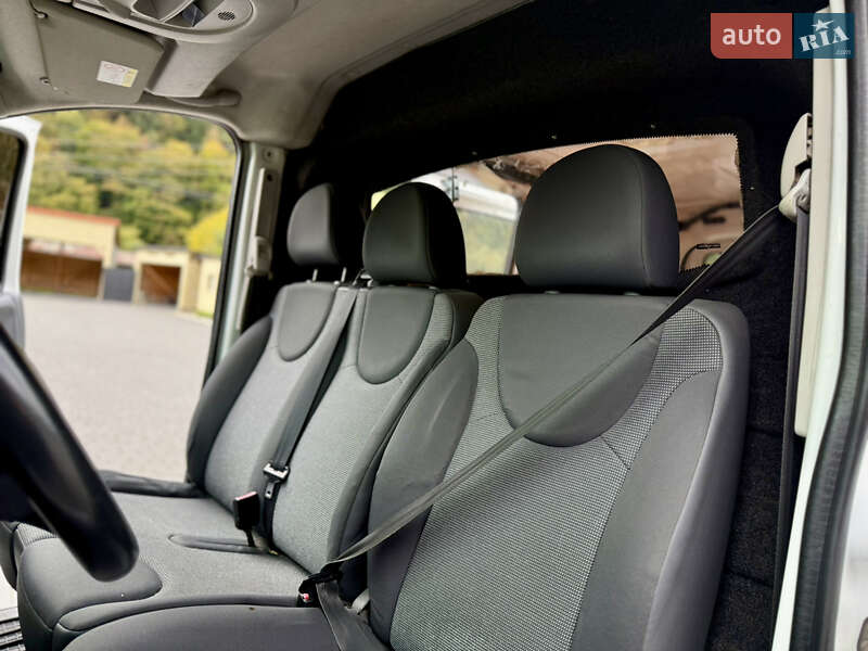 Вантажний фургон Citroen Jumpy 2014 в Міжгір'ї