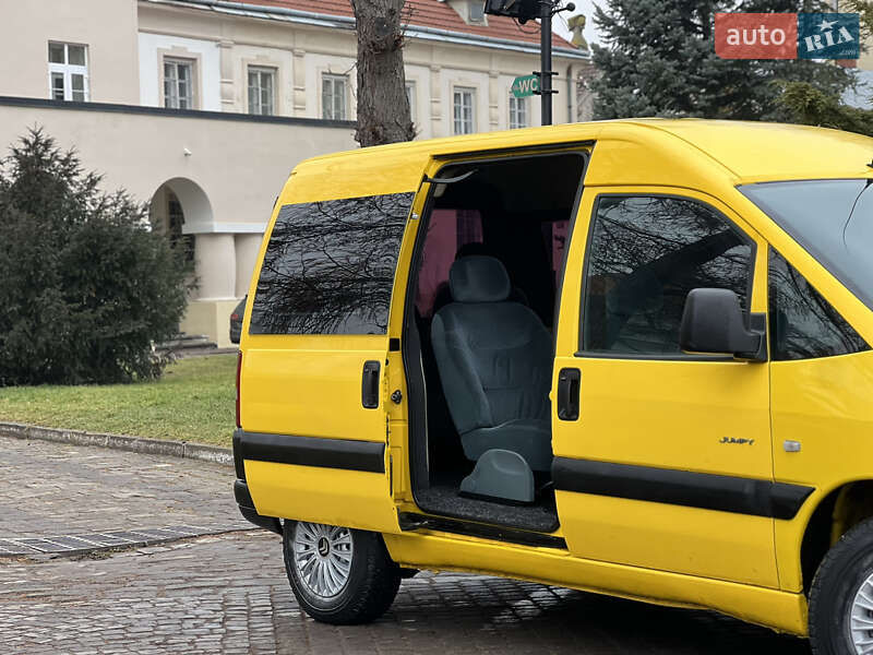 Минивэн Citroen Jumpy 2004 в Жовкве