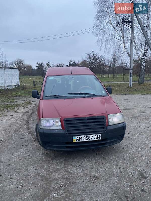 Минивэн Citroen Jumpy 2004 в Житомире фото 5 Минивэн Citroen Jumpy 2004 в Житомире