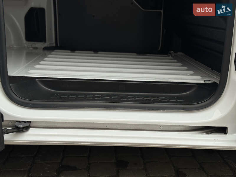 Грузовой фургон Citroen Jumpy 2022 в Луцке фото 24 Грузовой фургон Citroen Jumpy 2022 в Луцке