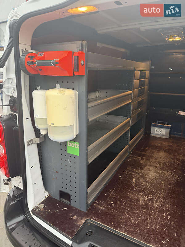 Грузопассажирский фургон Citroen Jumpy 2018 в Тернополе фото 6 Грузопассажирский фургон Citroen Jumpy 2018 в Тернополе