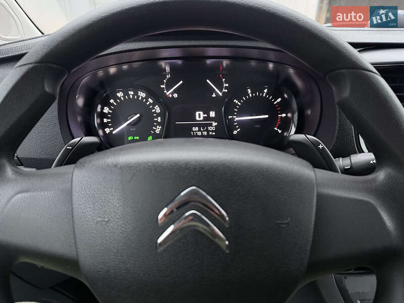 Грузопассажирский фургон Citroen Jumpy 2018 в Тернополе фото 12 Грузопассажирский фургон Citroen Jumpy 2018 в Тернополе
