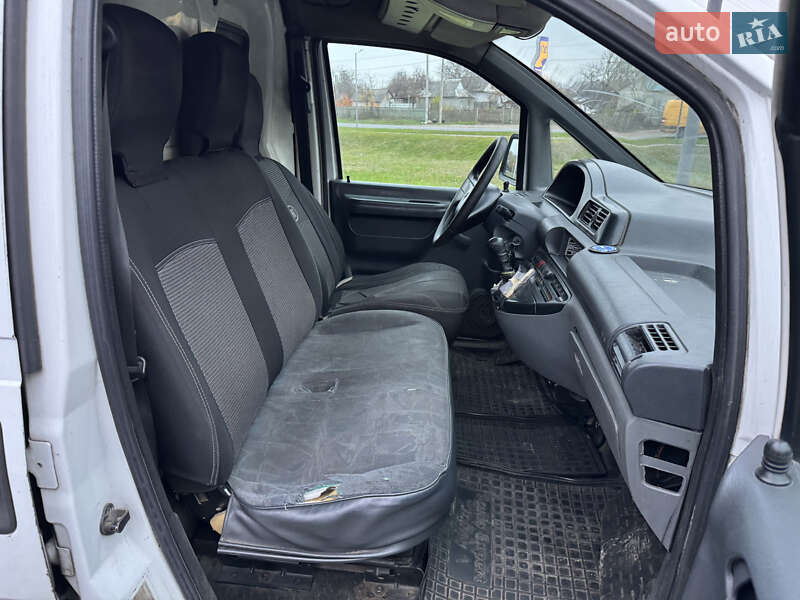 Грузовой фургон Citroen Jumpy 2002 в Смеле