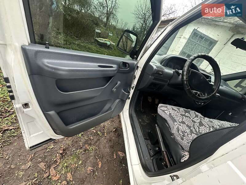 Вантажний фургон Citroen Jumpy 2000 в Катеринопілі