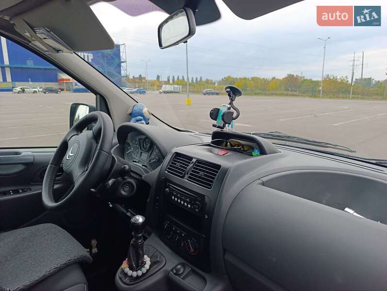 Минивэн Citroen Jumpy 2014 в Ровно