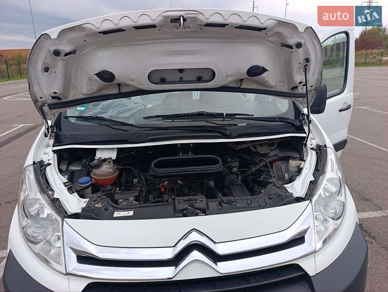 Минивэн Citroen Jumpy 2014 в Ровно фото 10 Минивэн Citroen Jumpy 2014 в Ровно