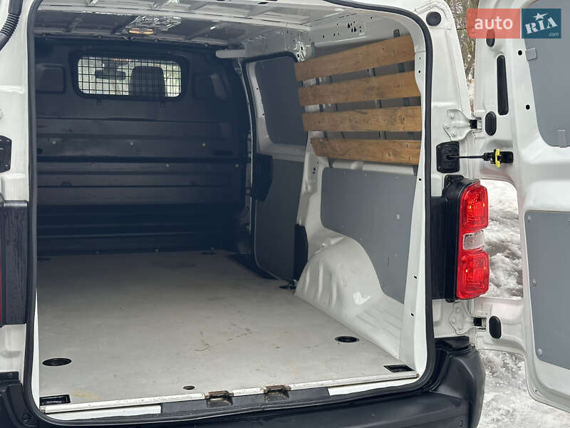 Вантажний фургон Citroen Jumpy 2019 в Дрогобичі