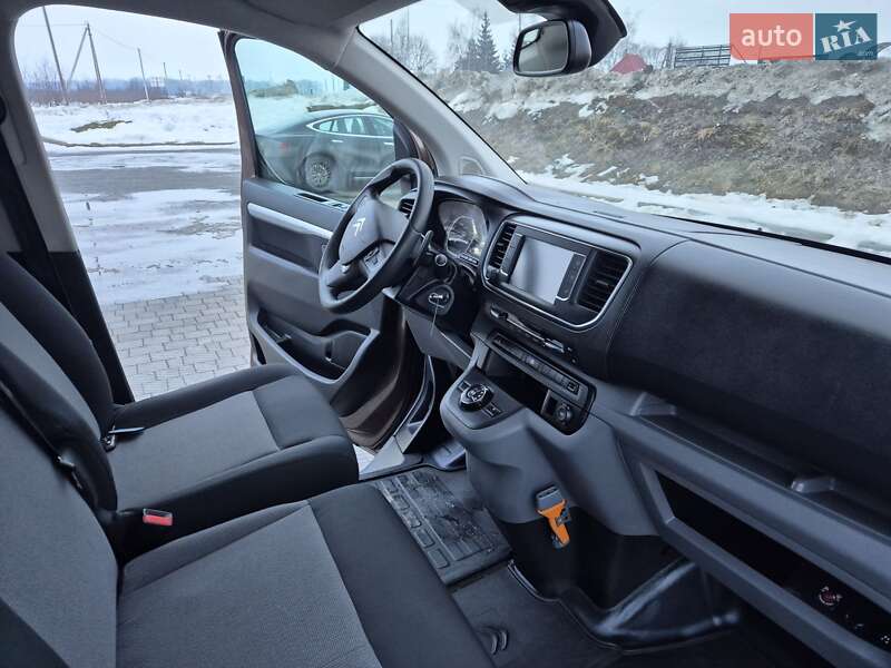 Мінівен Citroen Jumpy 2017 в Стрию