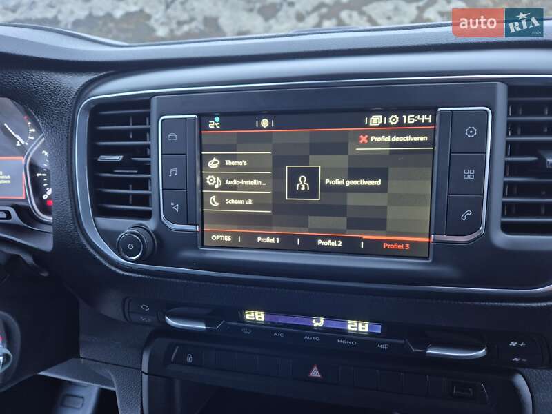 Мінівен Citroen Jumpy 2017 в Стрию