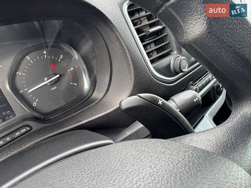 Вантажопасажирський фургон Citroen Jumpy 2021 в Луцьку фото 17 Вантажопасажирський фургон Citroen Jumpy 2021 в Луцьку