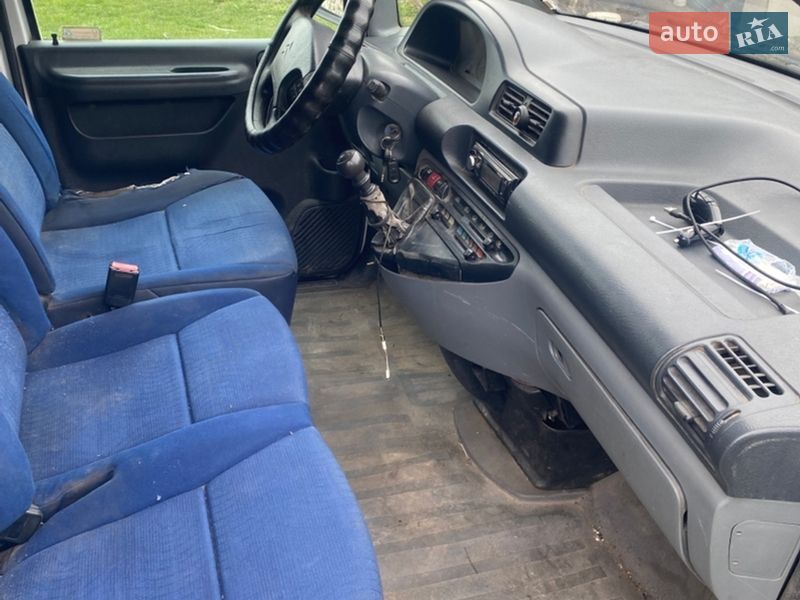 Грузовой фургон Citroen Jumpy 2004 в Тернополе фото 10 Грузовой фургон Citroen Jumpy 2004 в Тернополе
