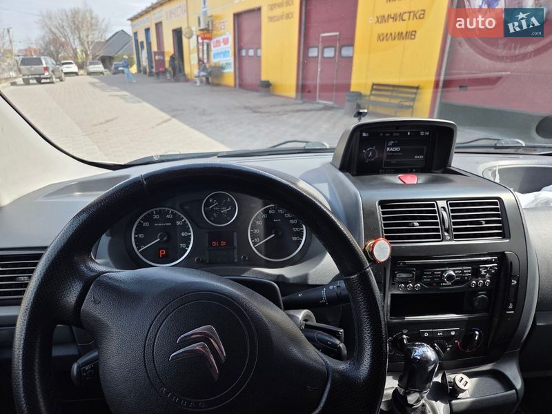 Грузопассажирский фургон Citroen Jumpy 2014 в Тернополе