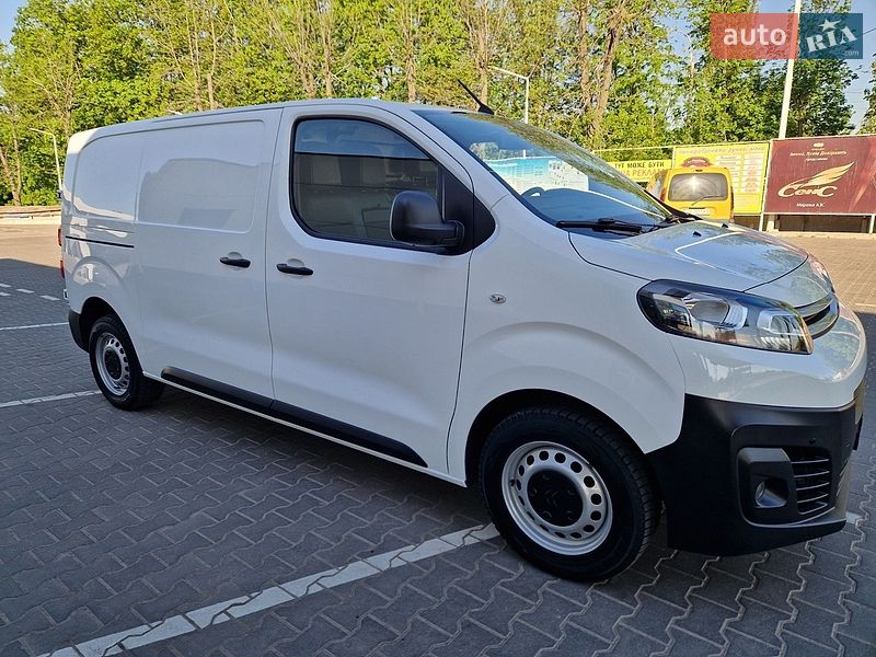 Вантажний фургон Citroen Jumpy 2017 в Вінниці