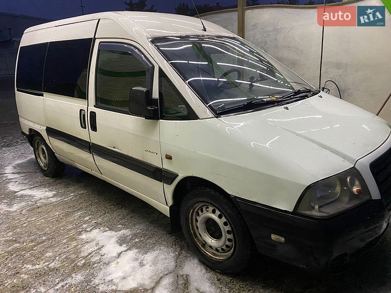 Минивэн Citroen Jumpy 2004 в Долине