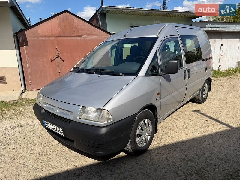 Минивэн Citroen Jumpy 2000 в Стрые