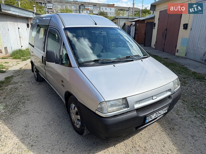 Минивэн Citroen Jumpy 2000 в Стрые