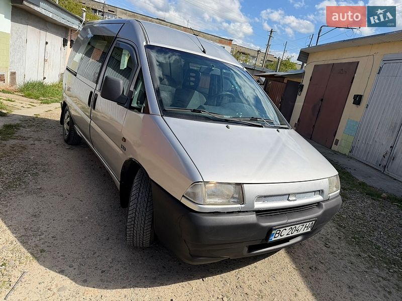Минивэн Citroen Jumpy 2000 в Стрые