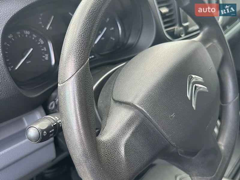 Вантажний фургон Citroen Jumpy 2022 в Луцьку
