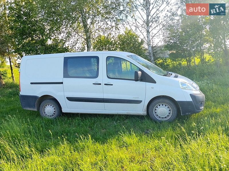 Минивэн Citroen Jumpy 2008 в Горохове