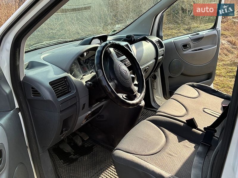Вантажний фургон Citroen Jumpy 2008 в Івано-Франківську