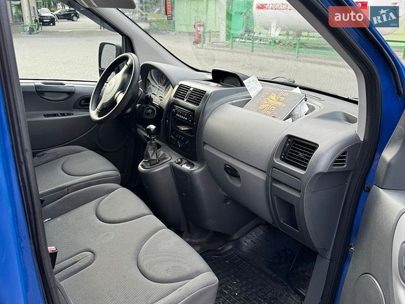 Вантажний фургон Citroen Jumpy 2011 в Тернополі