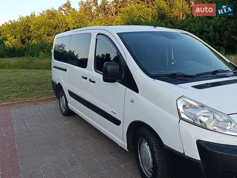 Минивэн Citroen Jumpy 2011 в Обухове