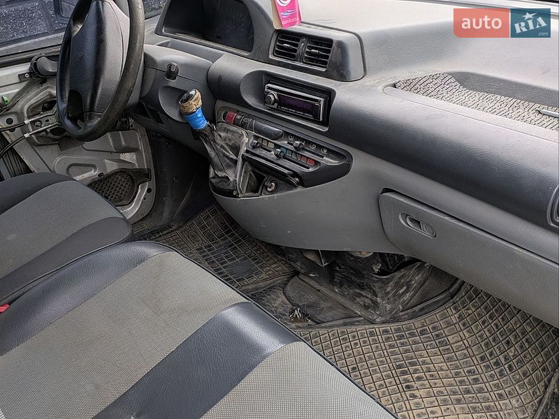 Грузовой фургон Citroen Jumpy 2003 в Ровно