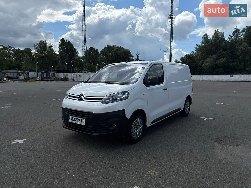 Грузовой фургон Citroen Jumpy 2017 в Киеве