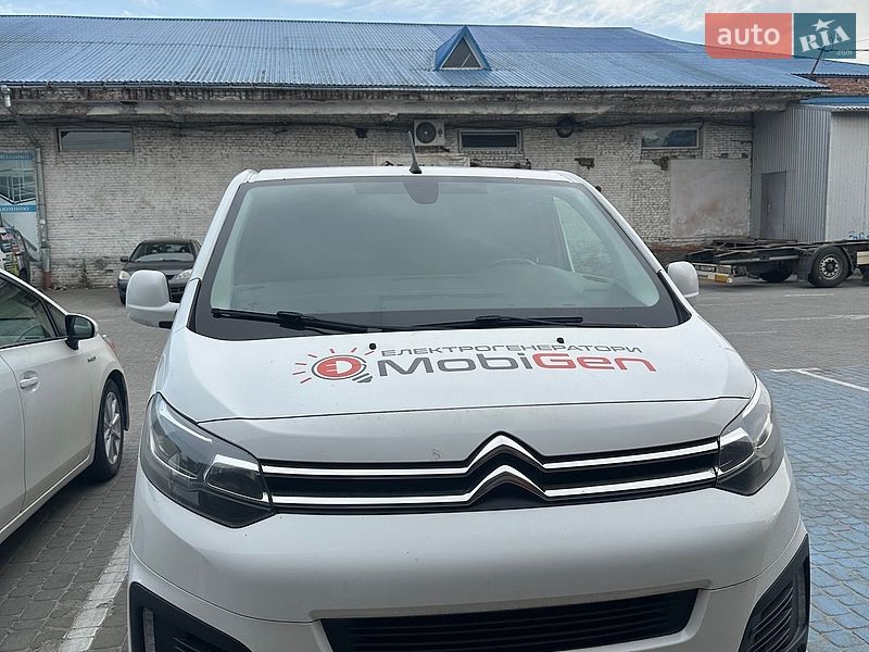 Грузовой фургон Citroen Jumpy 2018 в Львове