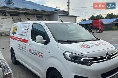 Грузовой фургон Citroen Jumpy 2018 в Львове