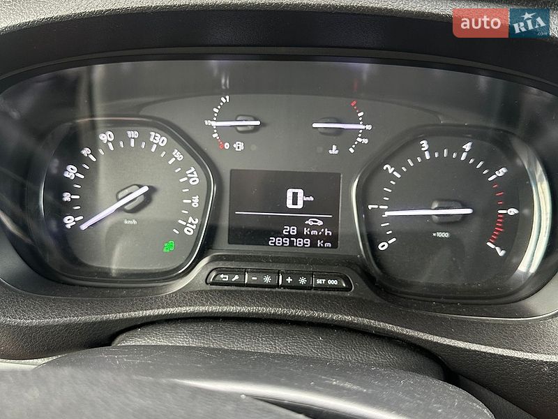 Грузовой фургон Citroen Jumpy 2018 в Львове