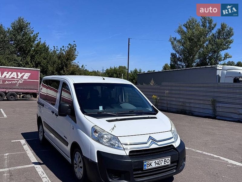 Мінівен Citroen Jumpy 2009 в Рівному