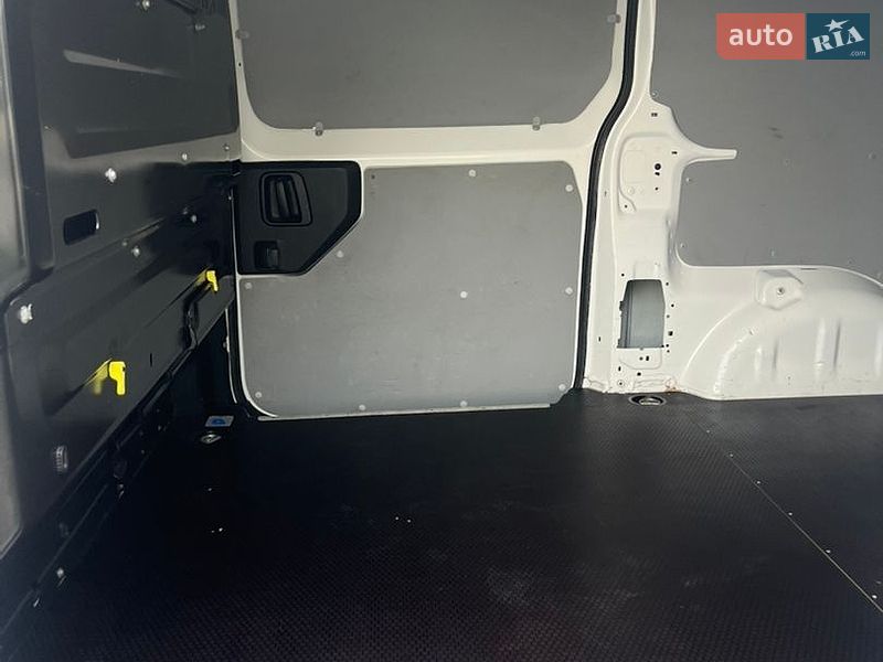 Вантажний фургон Citroen Jumpy 2022 в Луцьку
