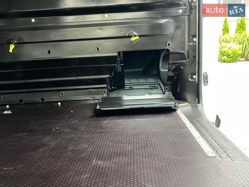 Вантажний фургон Citroen Jumpy 2022 в Луцьку
