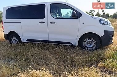 Мінівен Citroen Jumpy 2019 в Широкому