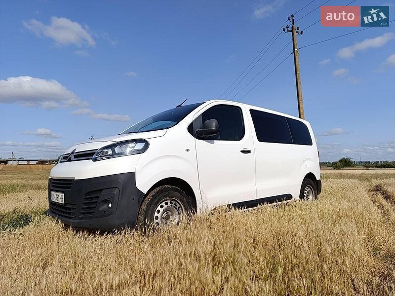Мінівен Citroen Jumpy 2019 в Широкому