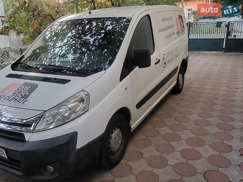 Грузовой фургон Citroen Jumpy 2013 в Ужгороде
