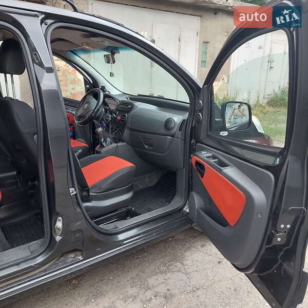Минивэн Citroen Nemo 2010 в Черновцах
