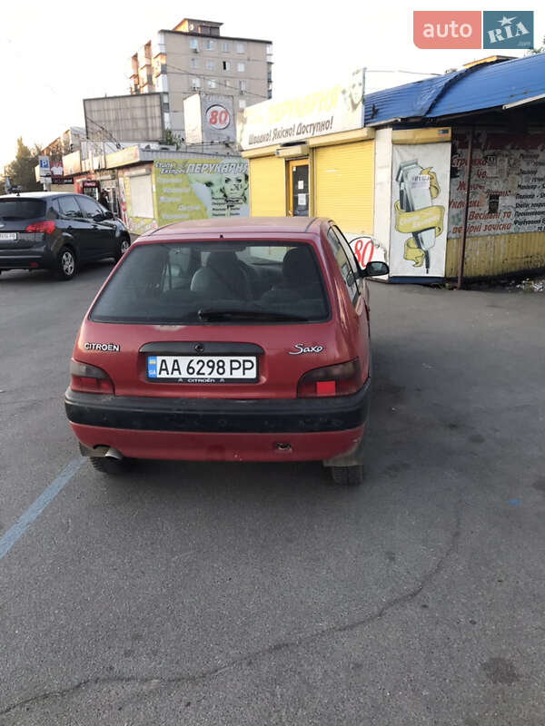 Хетчбек Citroen Saxo 1999 в Києві